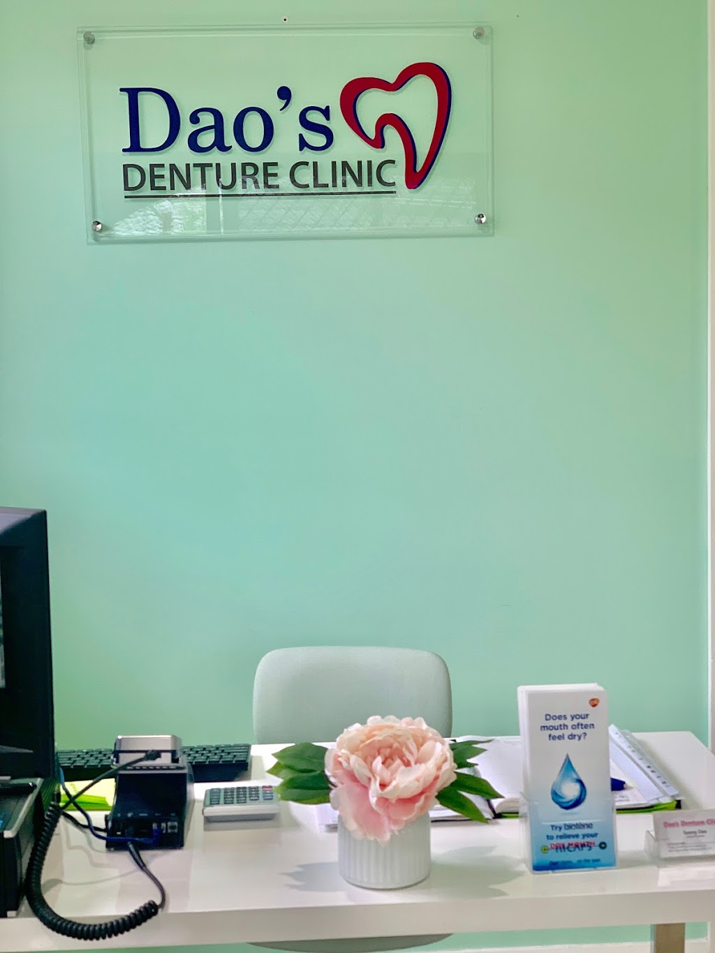 Daos Denture Clinic Bonnyrigg | health | 6 Eloura Pl, Bonnyrigg NSW 2177, Australia | 0281194693 OR +61 2 8119 4693