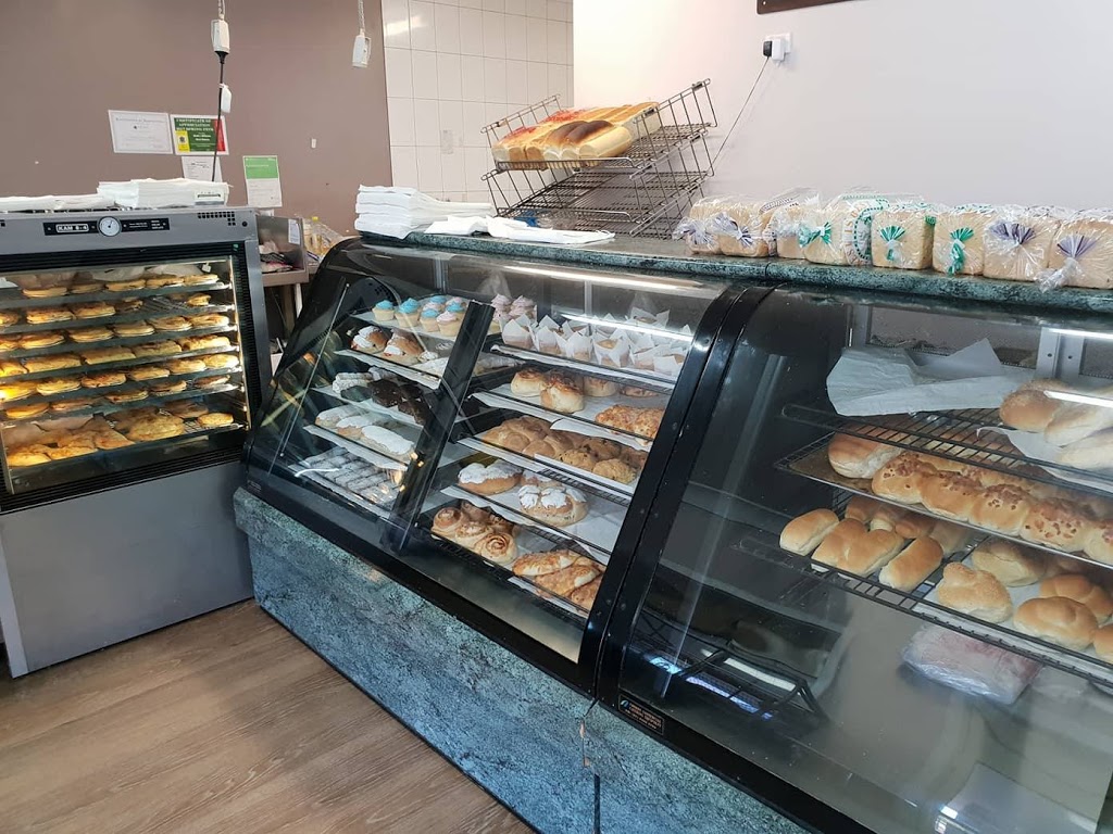 Shaws Williams River Bakery | bakery | 64 Grey St, Clarence Town NSW 2321, Australia | 0249964488 OR +61 2 4996 4488