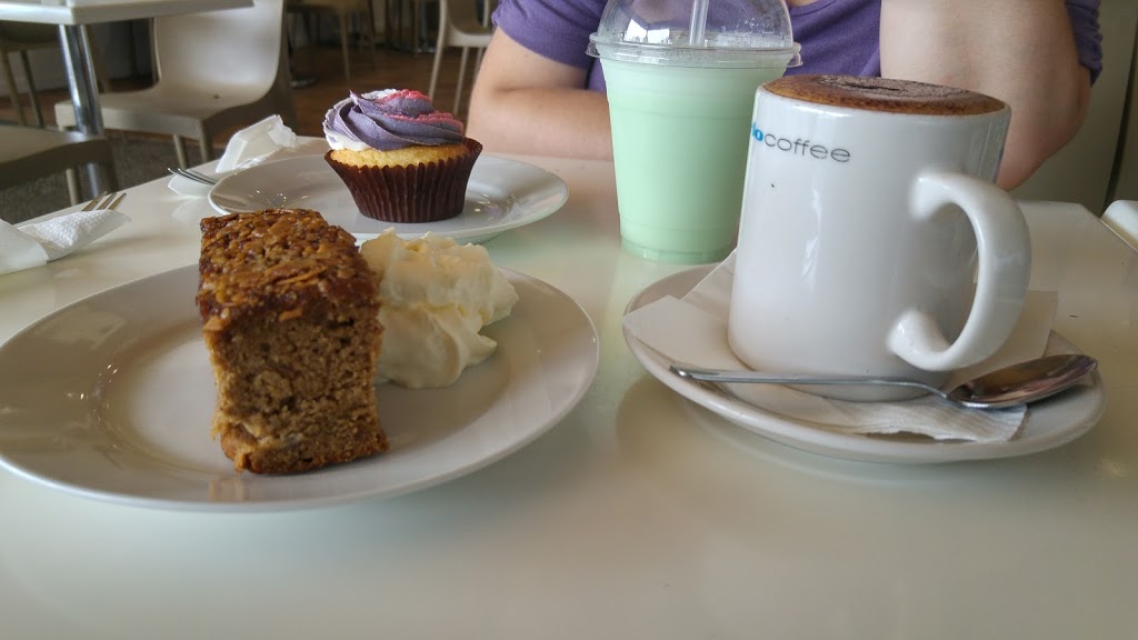 Hashtag Cafe Coomera | Shop 7, 133-139 Finnegan Way, Coomera QLD 4209, Australia | Phone: (07) 5580 3232