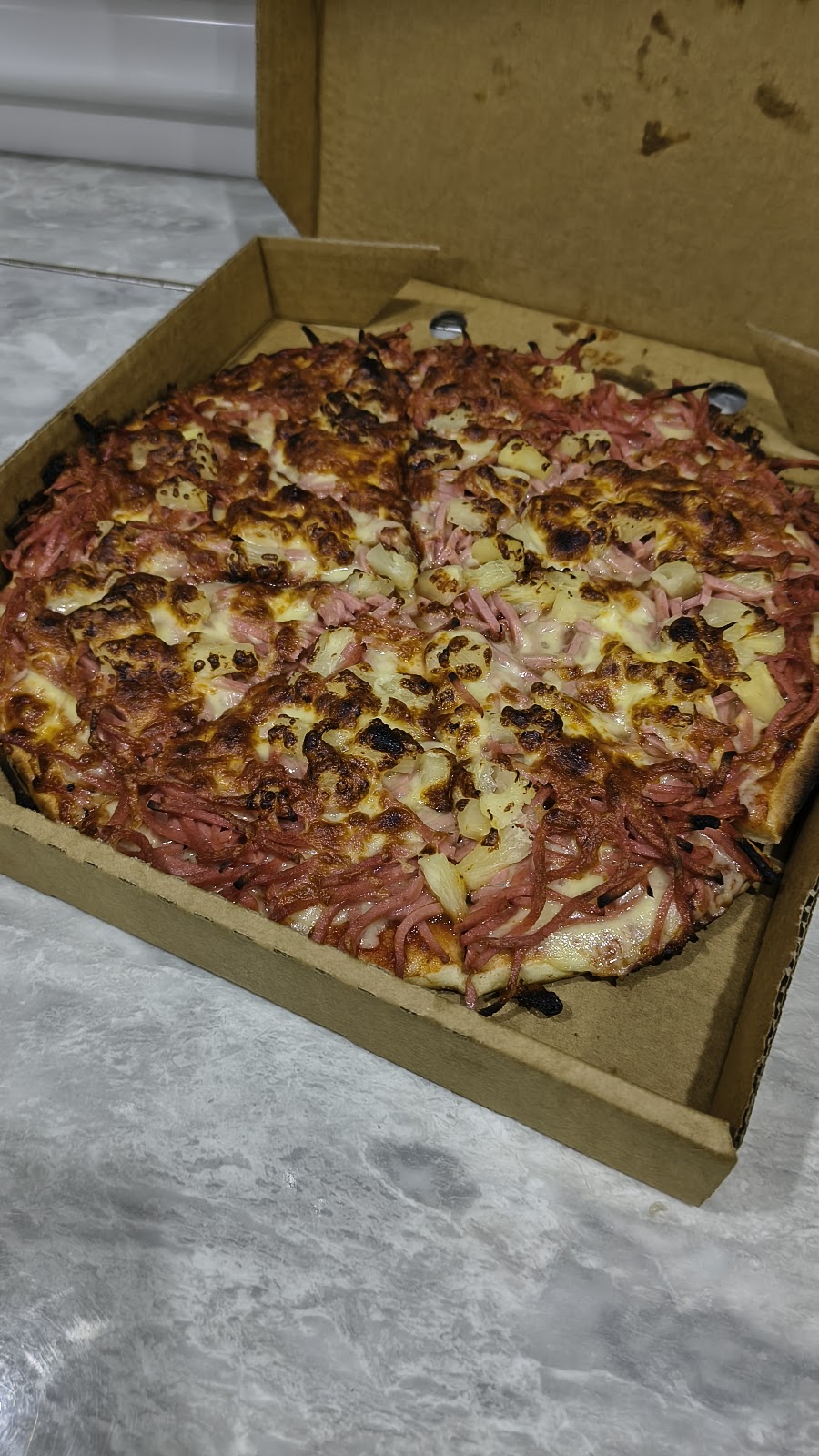 Pizza Pizza Pizza | Henty Bay Caravan Park, 342 Dutton Way, Bolwarra VIC 3305, Australia | Phone: 55233716