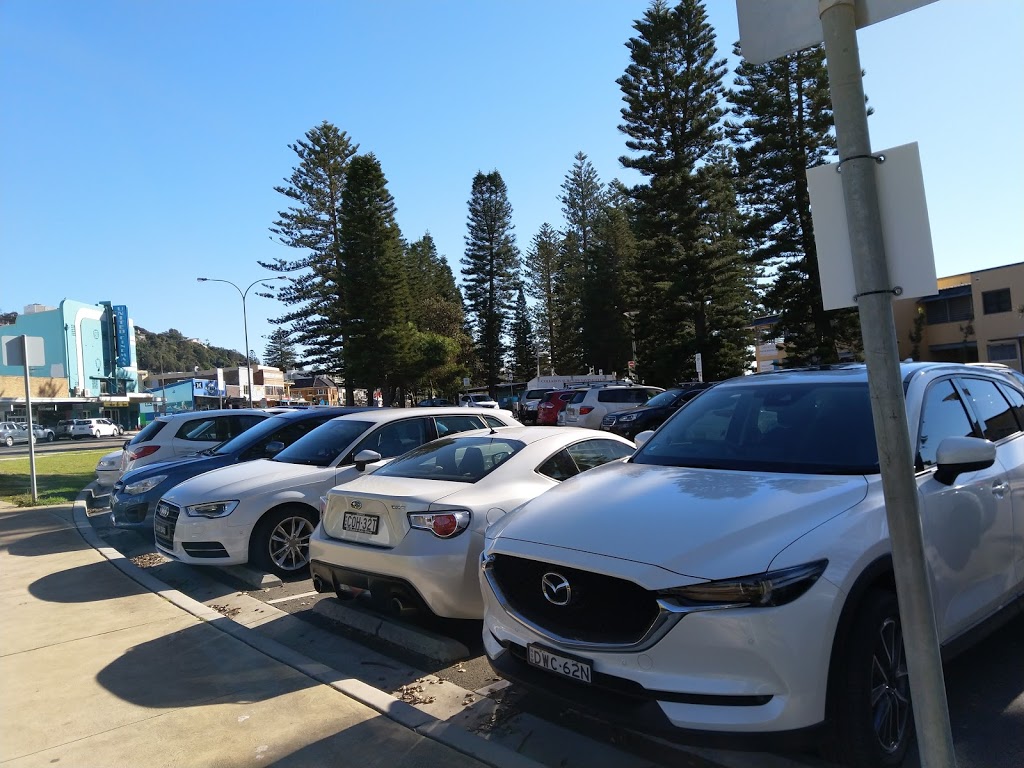 Collorroy Beach Carparks | 1054 Pittwater Rd, Collaroy NSW 2097, Australia