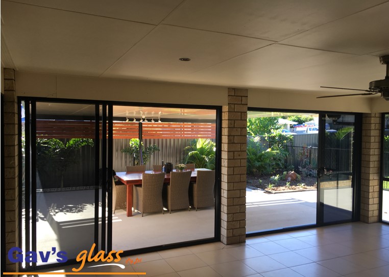 Gavs Glass | 17 Fairneyview Fernvale Rd, Fernvale QLD 4306, Australia | Phone: (07) 5427 0711