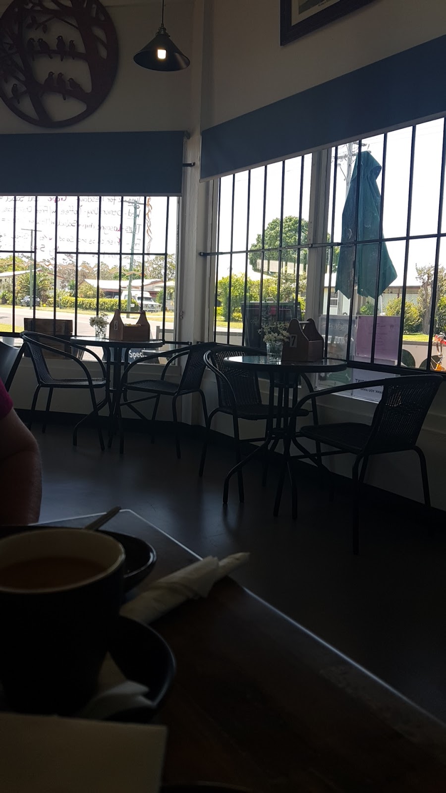 Coffee at Dayzees | cafe | Birks St, Avenell Heights QLD 4670, Australia