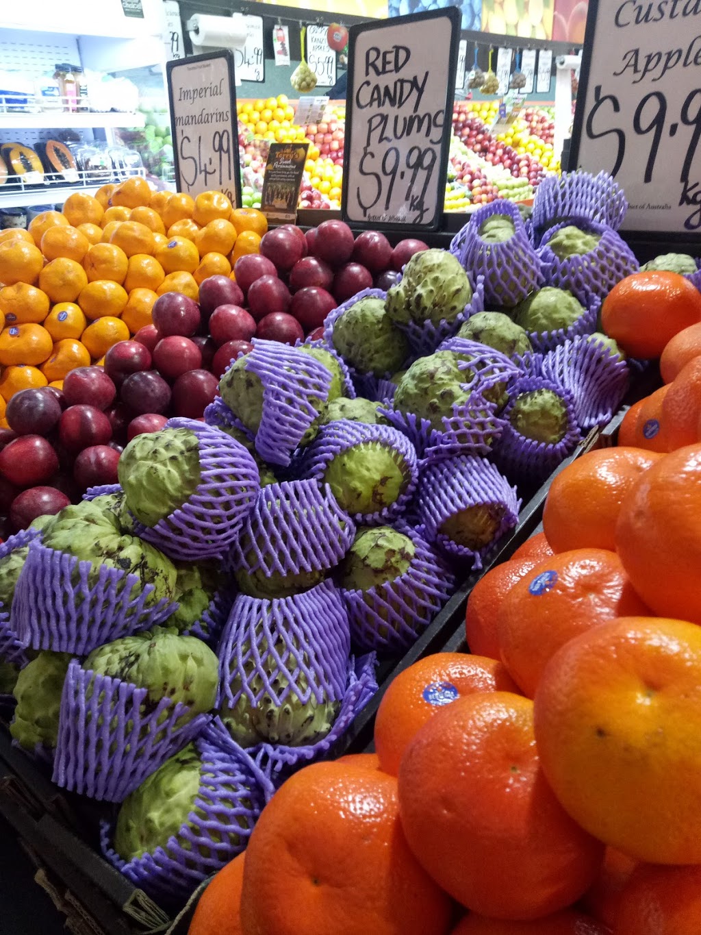 Toombul Fruit Market | store | Toombul Shopping Centre, 1015 Sandgate Rd, Nundah QLD 4012, Australia | 0732663692 OR +61 7 3266 3692