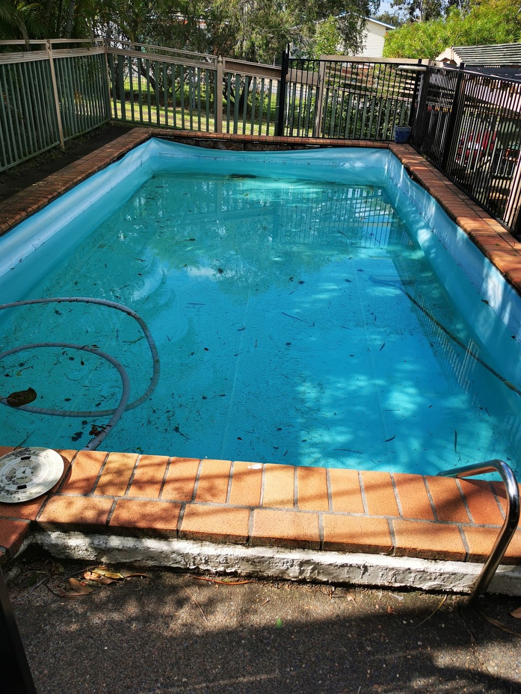 Complete Pool Liners & Renovations Pty Ltd | 18 Calara St, Cornubia QLD 4130, Australia | Phone: 0419 778 811