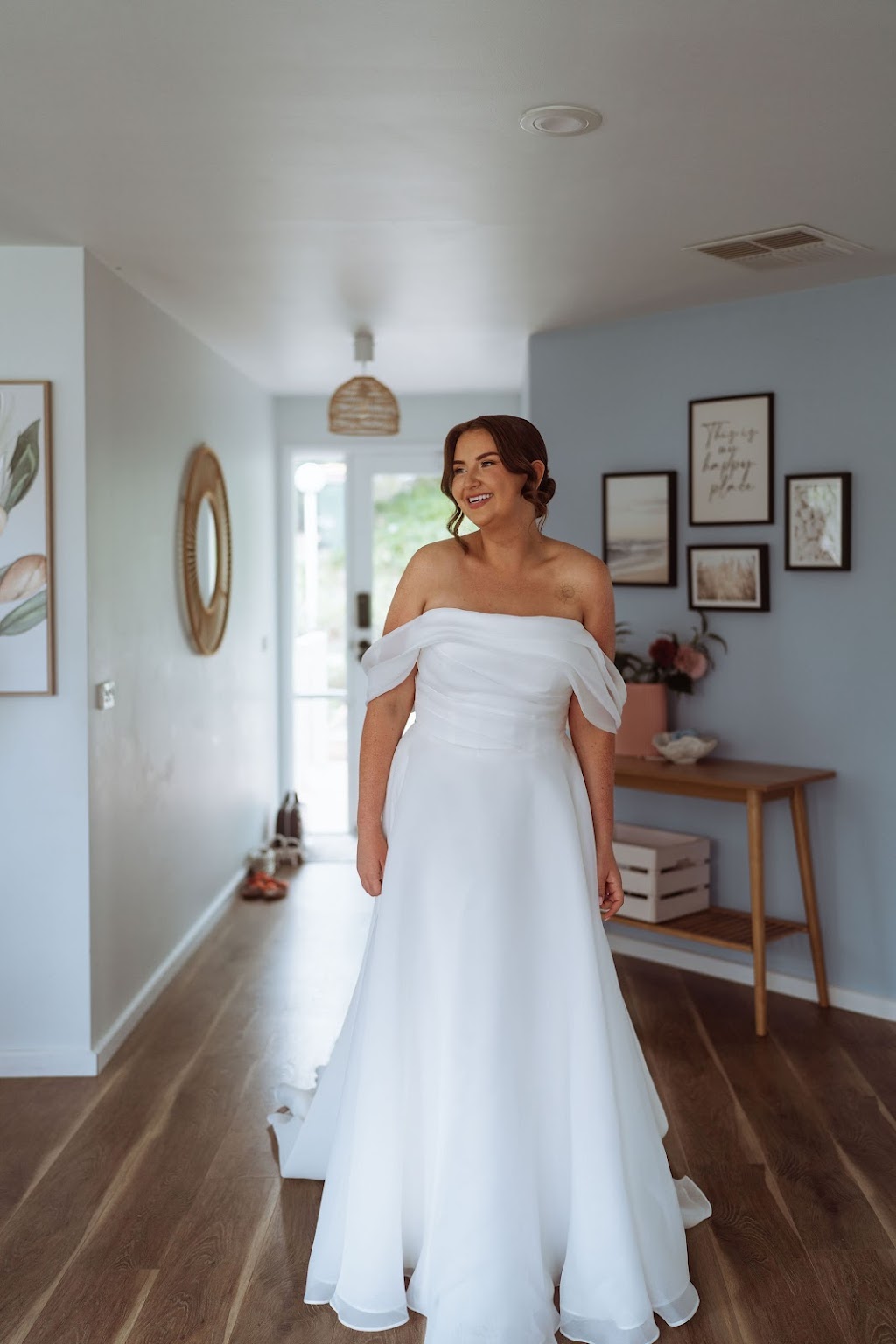 Gloss & Glow | 4 Jordyn Cl, Winchelsea VIC 3241, Australia | Phone: 0409 229 095