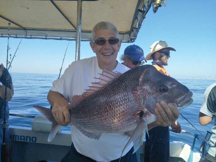 Brisbane fishing charters | Muriel Henchman Dr, Main Beach QLD 4217, Australia | Phone: (07) 5564 1037