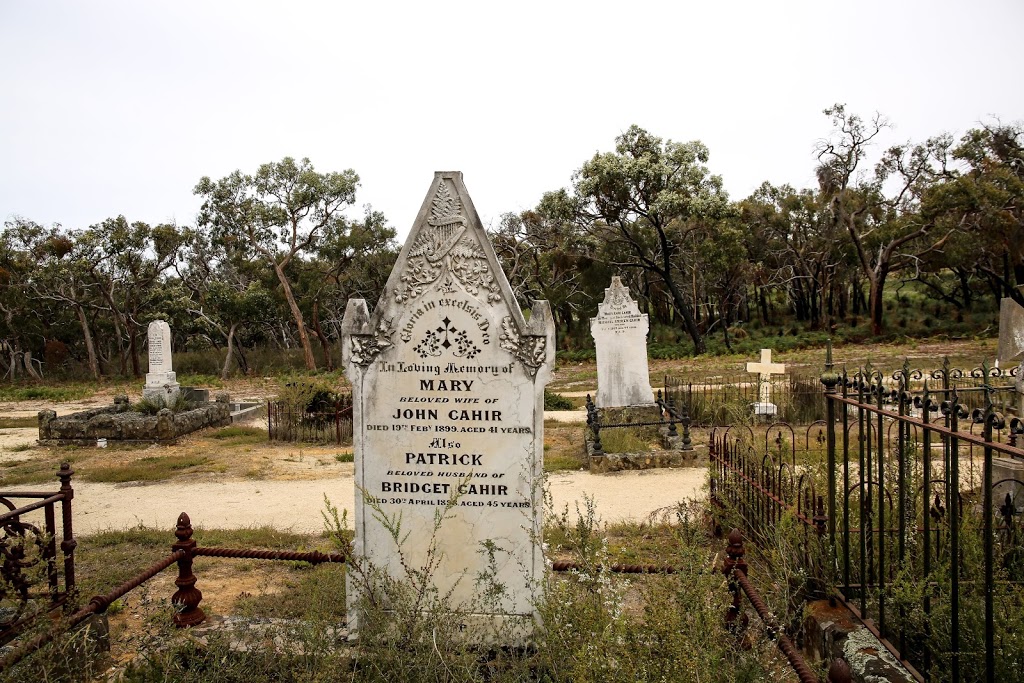 Steiglitz Cemetery | Steiglitz VIC 3331, Australia