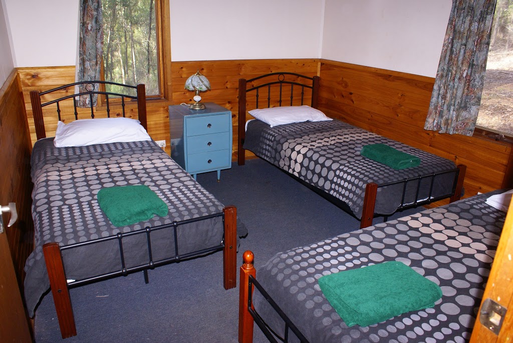 Parkvale Holiday Cabins | 140 Waterholes Rd, Granite Rock VIC 3875, Australia | Phone: 0448 794 750