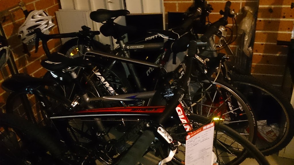 Flying Fish Cycle Workshop | 49 Gundaroo Cct, Maryland NSW 2287, Australia | Phone: 0402 124 539