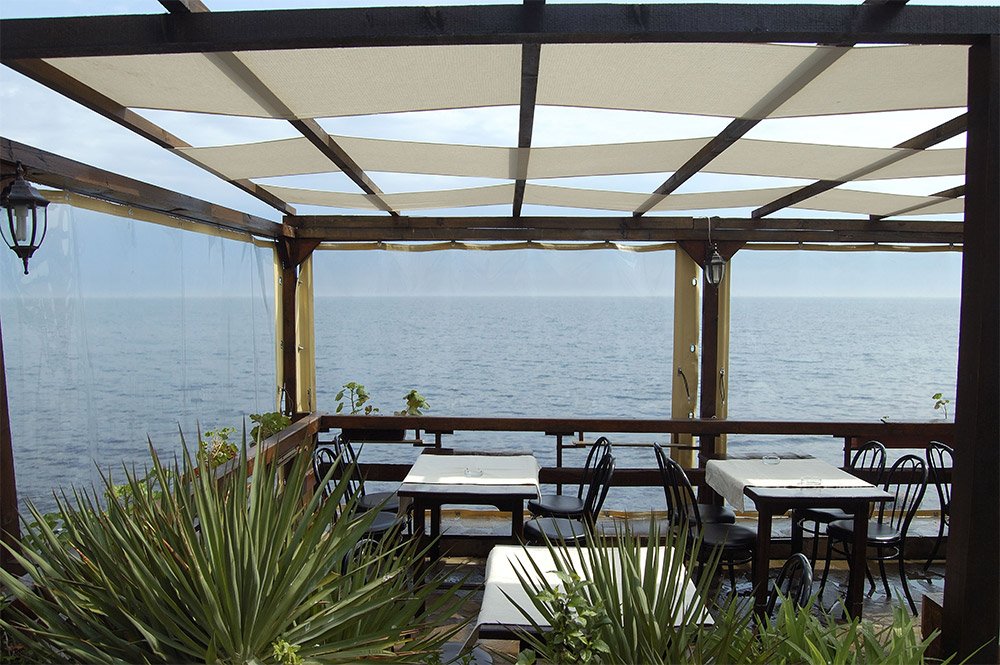 South Side Blinds & Security Doors | 18 Tom Thumb Ave, South Nowra NSW 2541, Australia | Phone: (02) 4422 8019