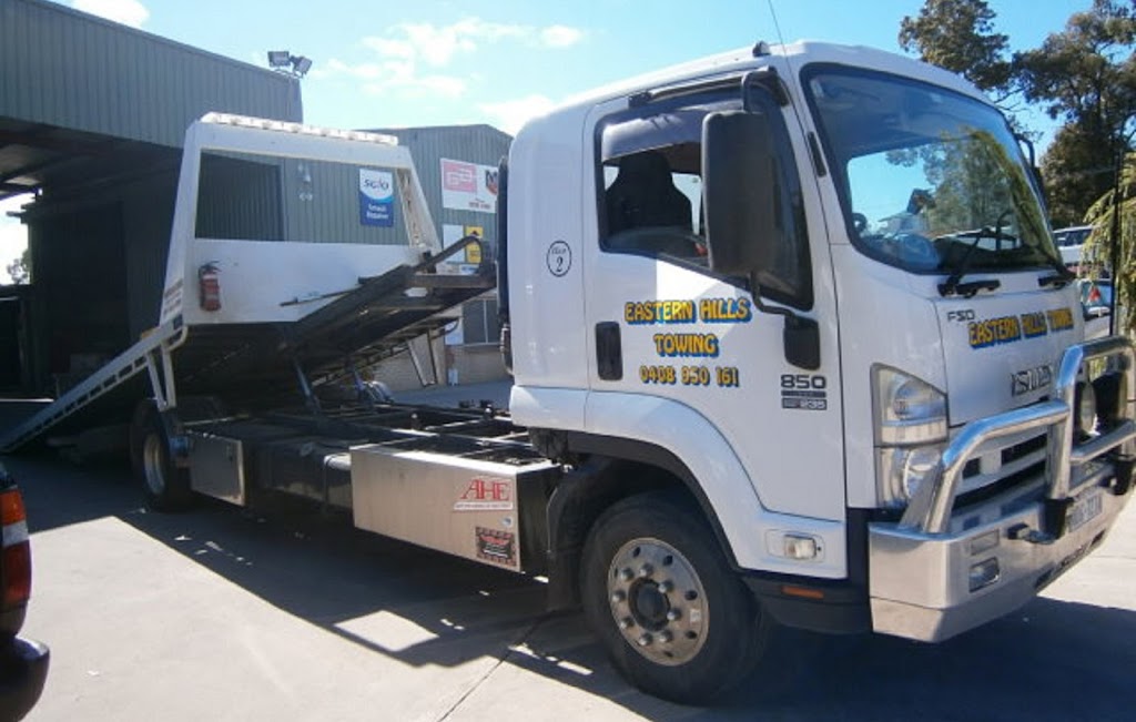 Eastern Hills Towing | 23-25 Wandeara Cres, Mundaring WA 6073, Australia | Phone: 0408 950 161