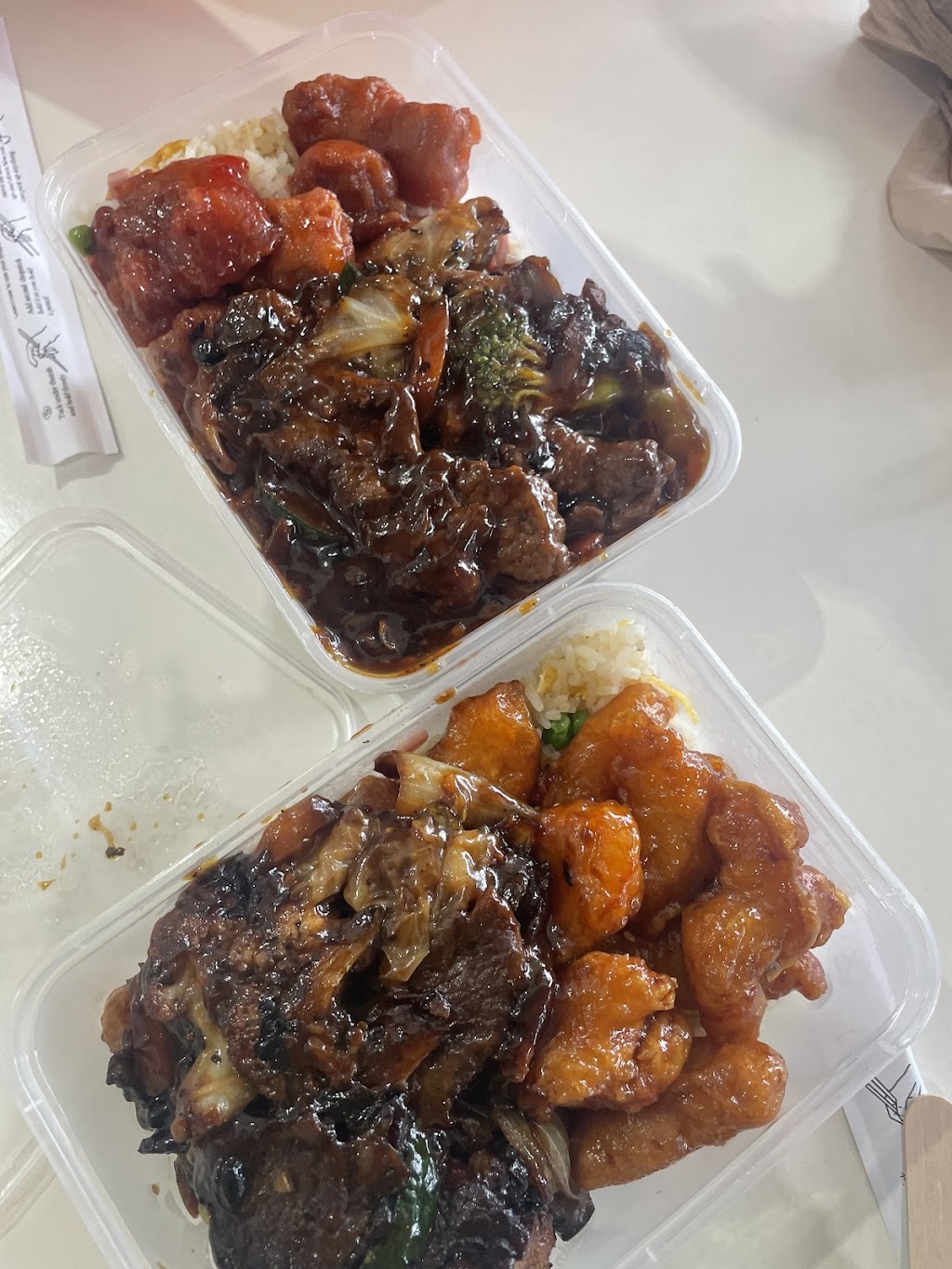 Lucky Wok | Emerald QLD 4720, Australia | Phone: 0451 405 678