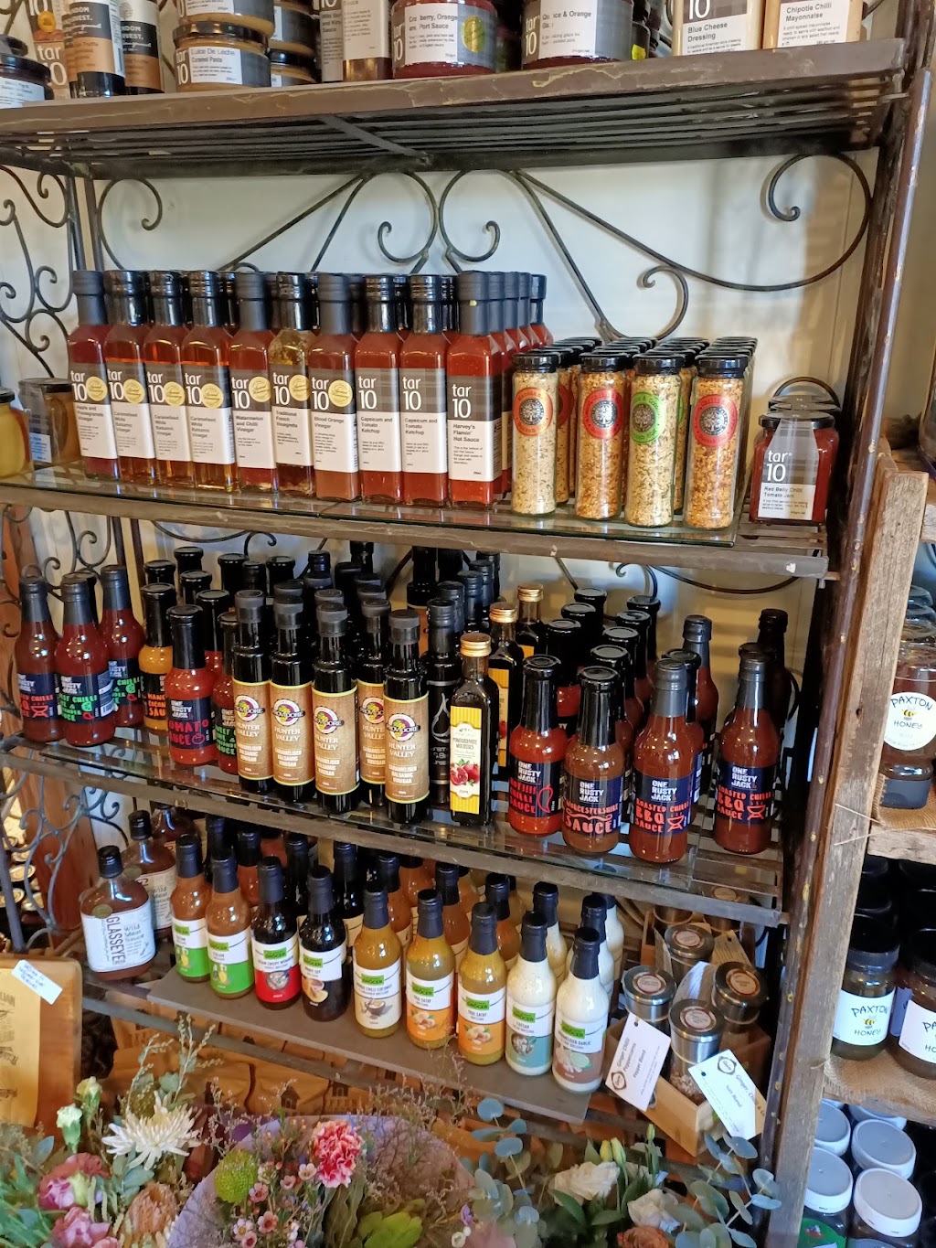 Wollombi Road Providores | 80 Wollombi Rd, Cessnock NSW 2325, Australia | Phone: (02) 4990 2468