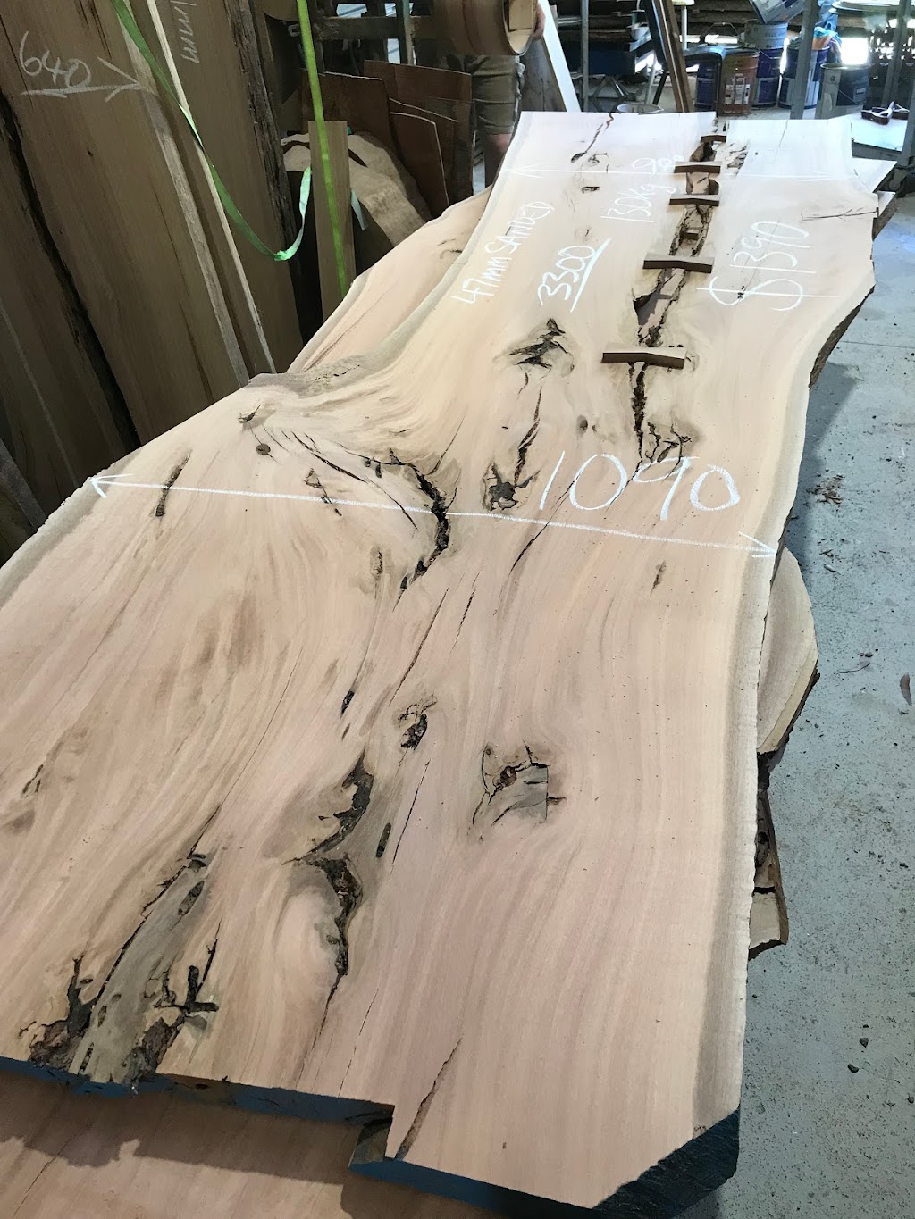 Newcastle Timber Slabs | 16 Walter Parade, Black Hill NSW 2322, Australia | Phone: 0402 907 409