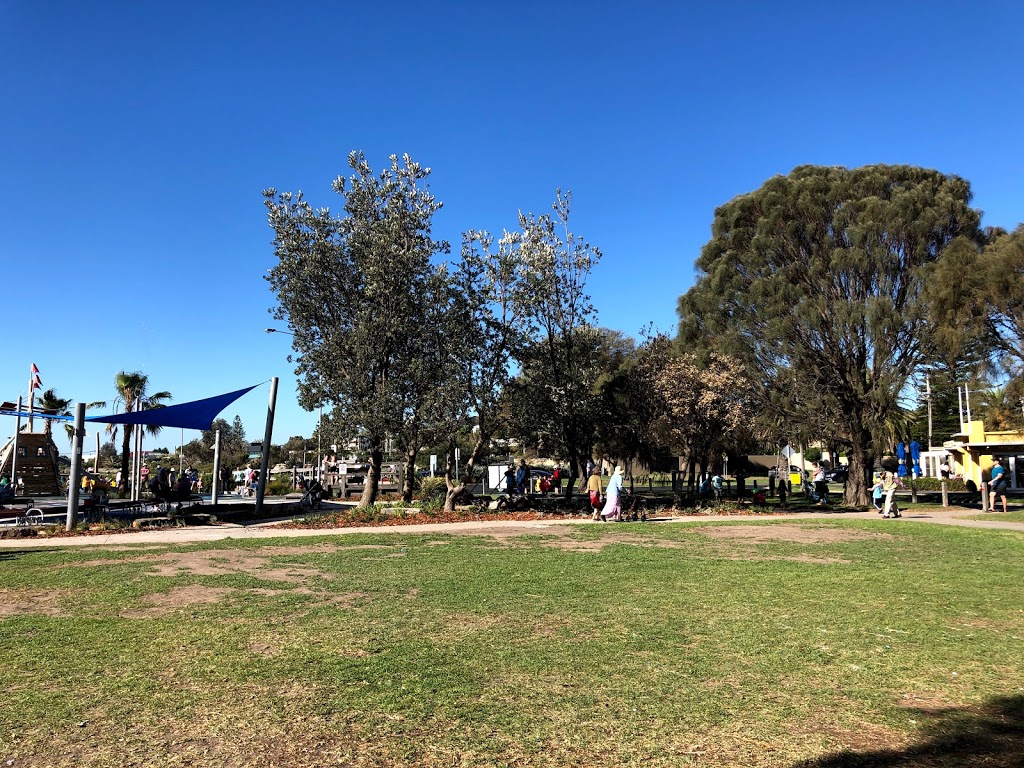 North Road Foreshore Playground | Brighton VIC 3186, Australia | Phone: (03) 9599 4444