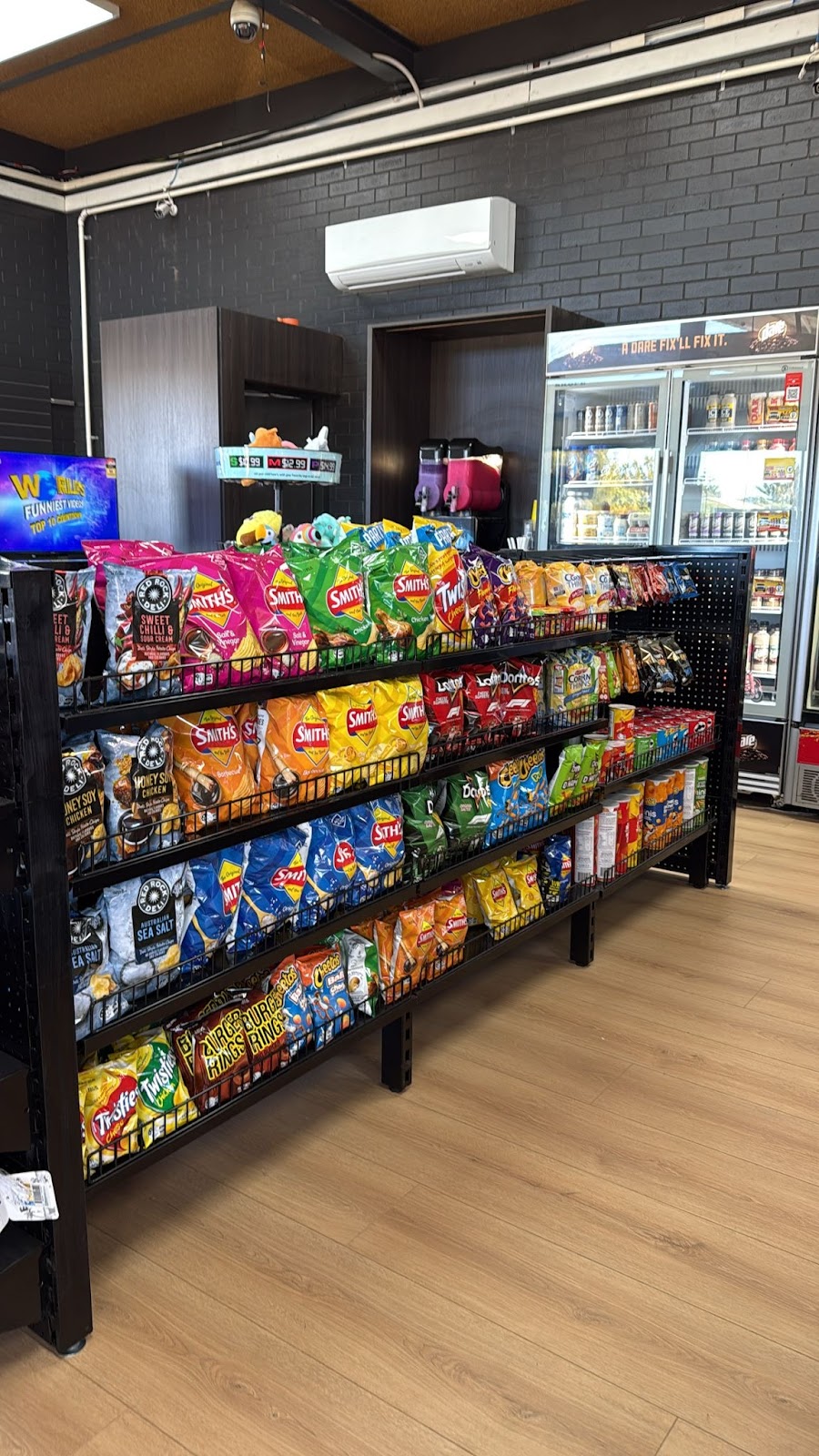 Boost Fuel Bermagui | 8 Wallaga Lake Rd, Bermagui NSW 2546, Australia | Phone: 0400 597 026