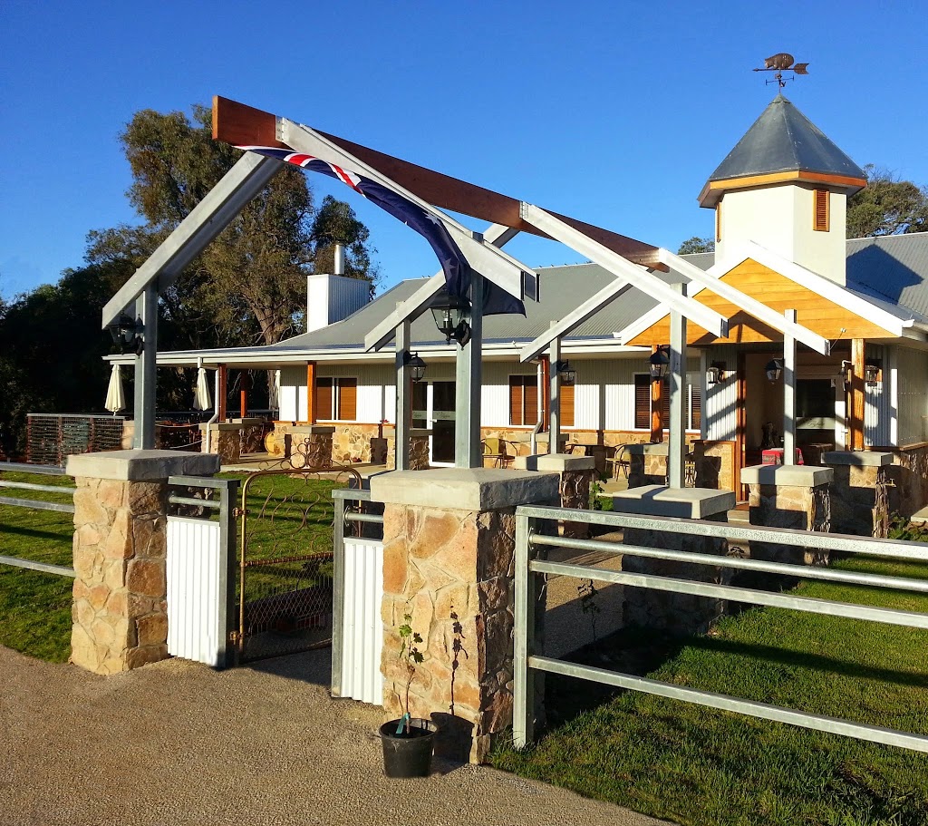 Flyfaire Wines | 1190 Tunnel Rd, Woomargama NSW 2644, Australia | Phone: (02) 6020 5264