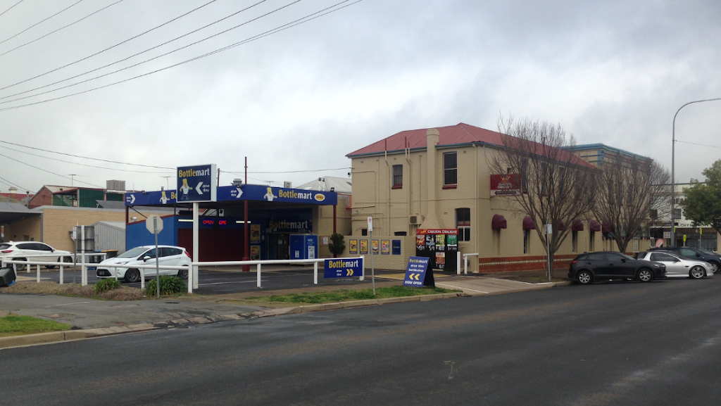 Bottlemart Express - Olympic Hotel | 202 Parker St, Cootamundra NSW 2590, Australia | Phone: (02) 6942 2539