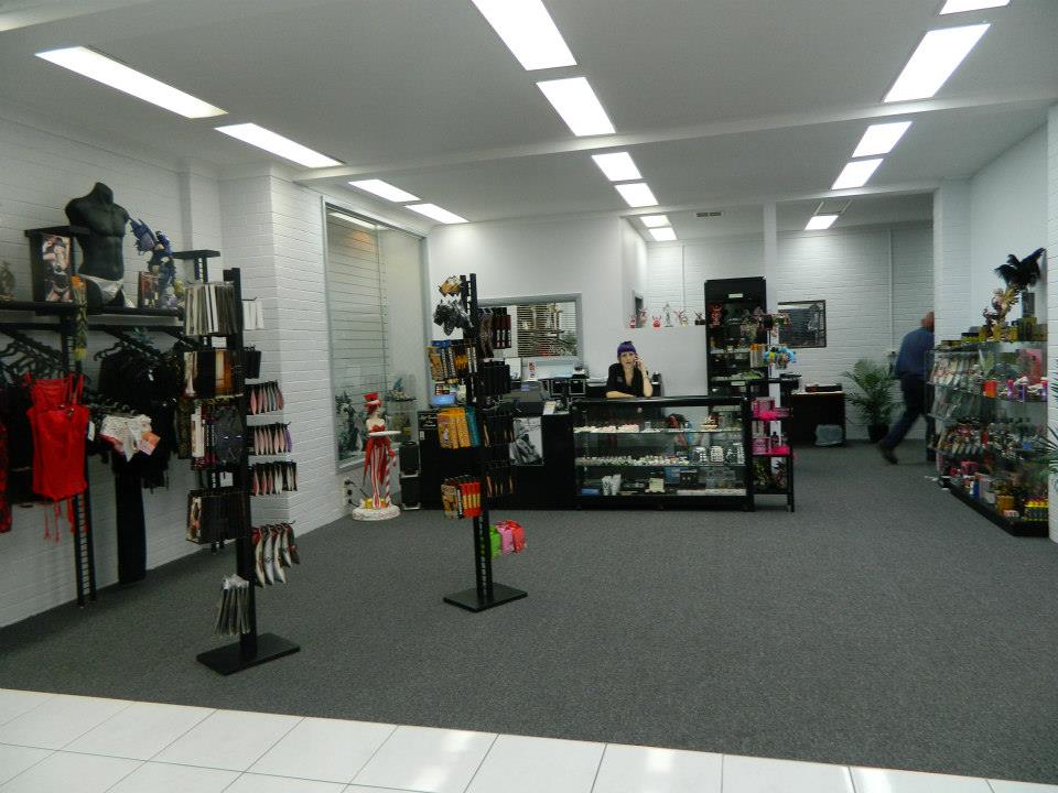 Sharica | clothing store | 25 Bultje St, Dubbo NSW 2830, Australia | 0268843334 OR +61 2 6884 3334