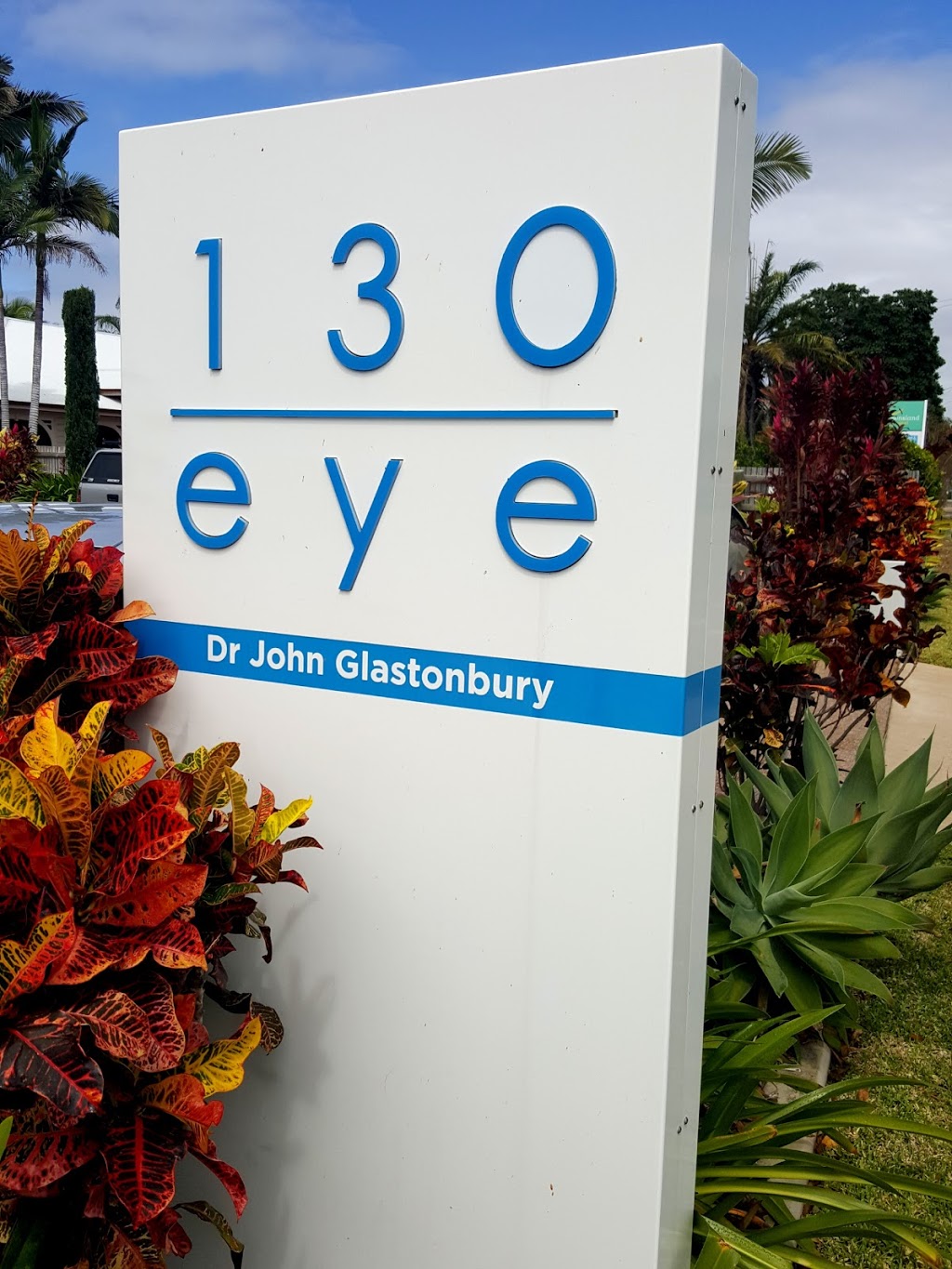 130 Eye - Doctor John Glastonbury Eye Surgeon | hospital | 130 Ross River Rd, Townsville QLD 4812, Australia | 0747798008 OR +61 7 4779 8008