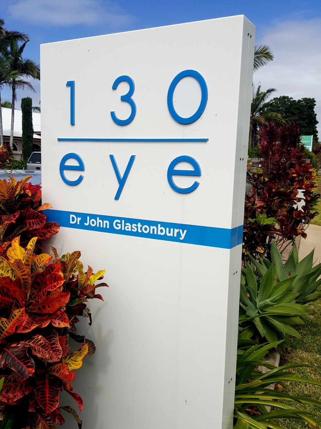 130 Eye - Doctor John Glastonbury Eye Surgeon | 130 Ross River Rd, Townsville QLD 4812, Australia | Phone: (07) 4779 8008