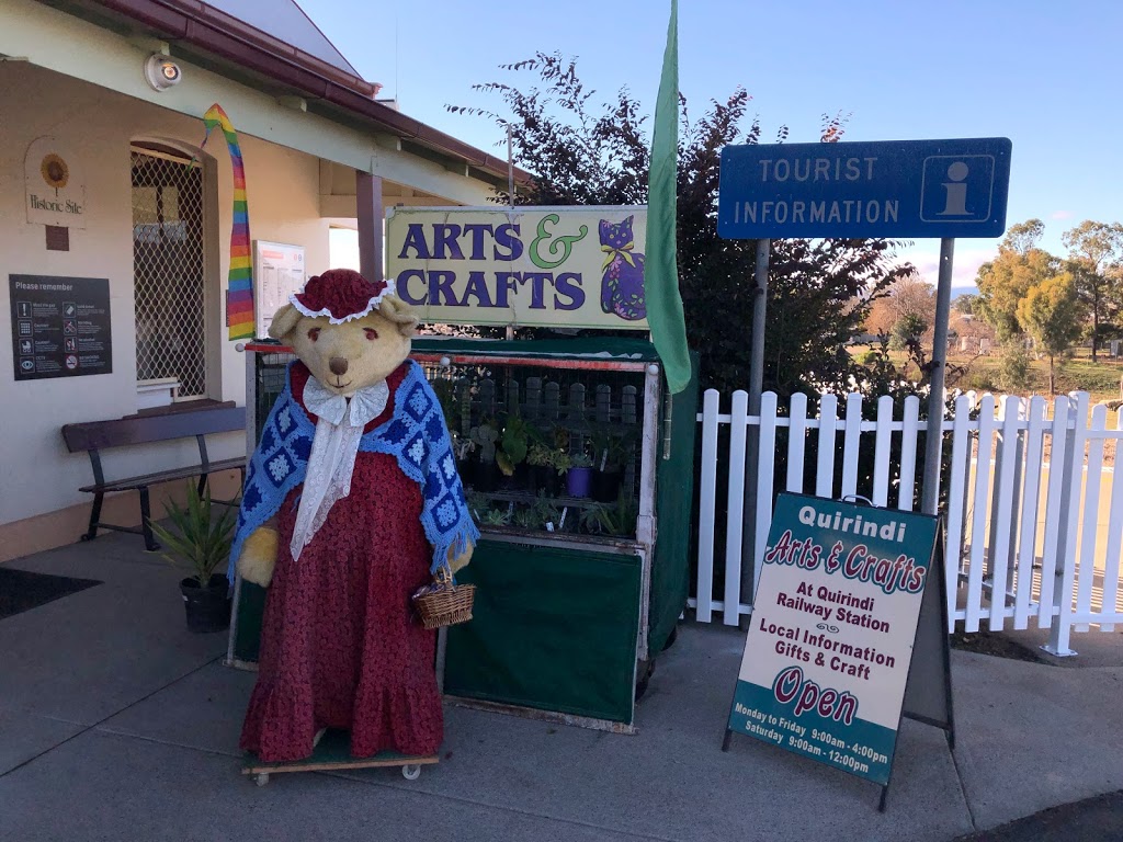 Quirindi Arts And Crafts Tourism Shop | Railway Square, Station St, Quirindi NSW 2343, Australia | Phone: (02) 6746 1096