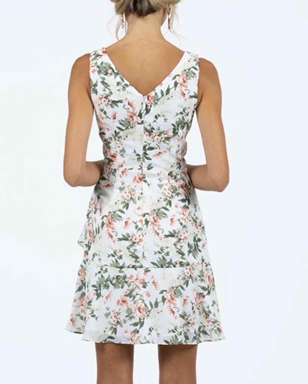 House of Magnolias | 144 Egerton St, Emerald QLD 4720, Australia | Phone: 0438 690 935