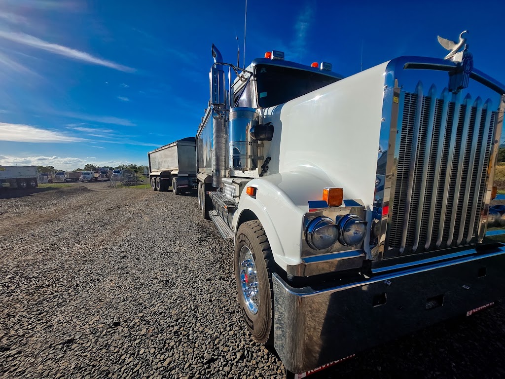 Essex Bulk Haulage | 60360 Bruce Hwy, Port Curtis QLD 4700, Australia | Phone: 0429 182 626