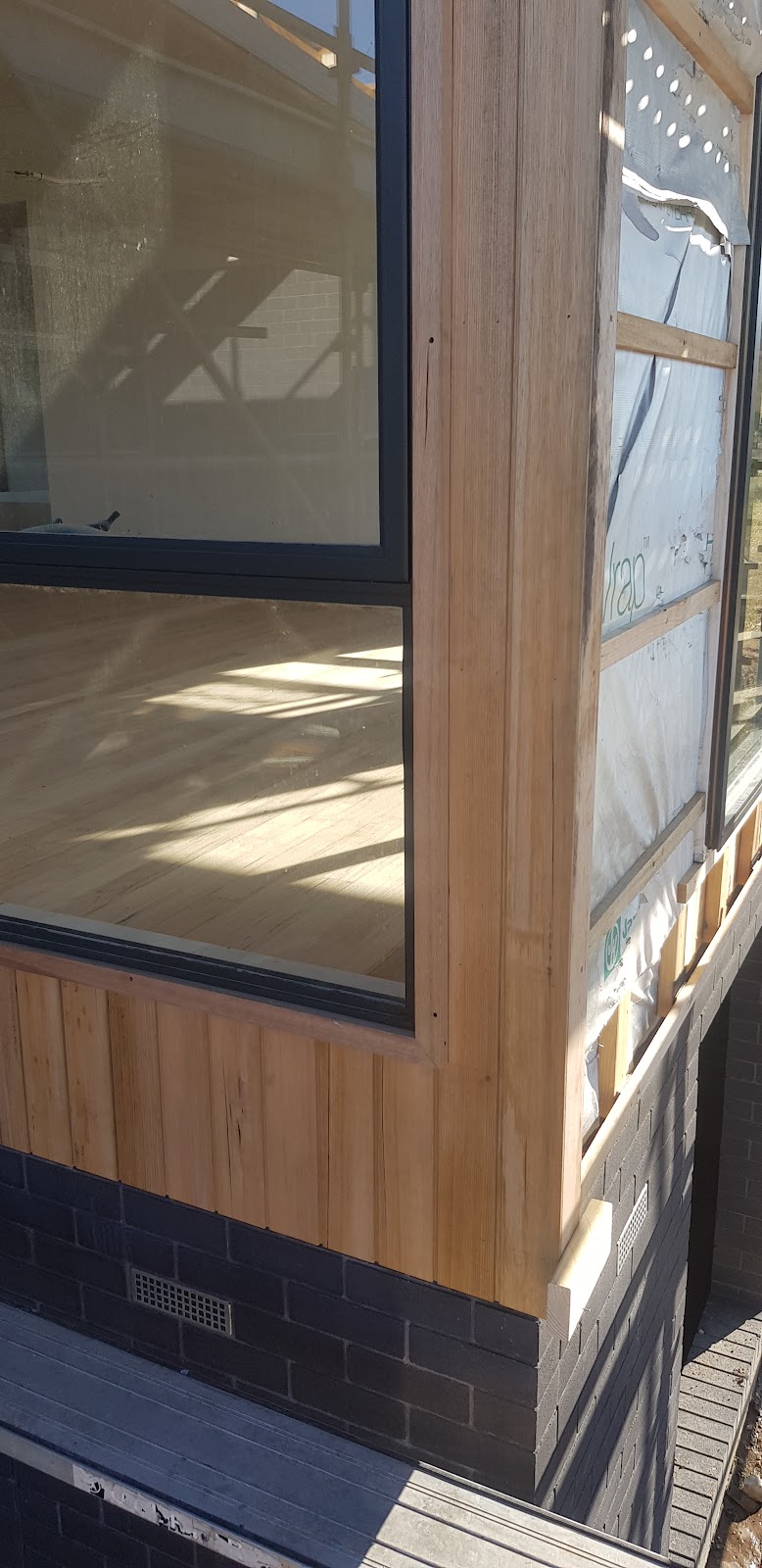 Dean Building and Home Maintenace | 212 Mountain River Rd, Mountain River TAS 7109, Australia | Phone: 0418 816 198