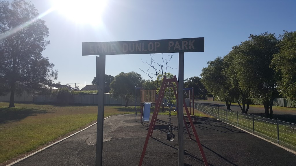 Ernie Dunlop Park | park | Weston NSW 2326, Australia