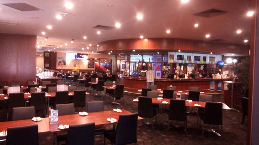 Playford Tavern | restaurant | 80 Peachey Rd, Davoren Park SA 5113, Australia | 0882556533 OR +61 8 8255 6533