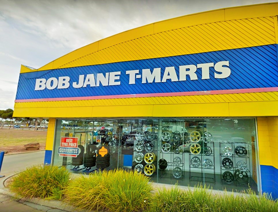 Bob Jane T-Marts | 399 Keilor Melton Highway Watergardens Shopping Centre, Taylors Lakes VIC 3038, Australia | Phone: (03) 9449 0055