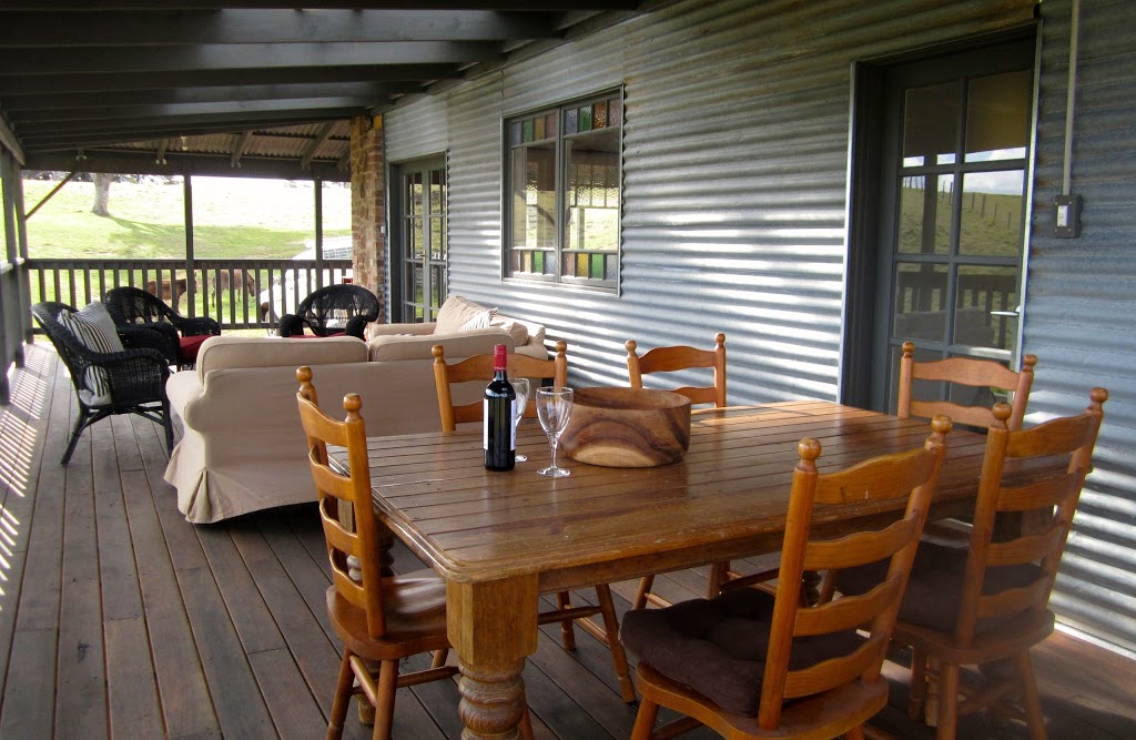 Tanjenong Cottages | 6875 Taralga Rd, Curraweela NSW 2580, Australia | Phone: (02) 4843 8150