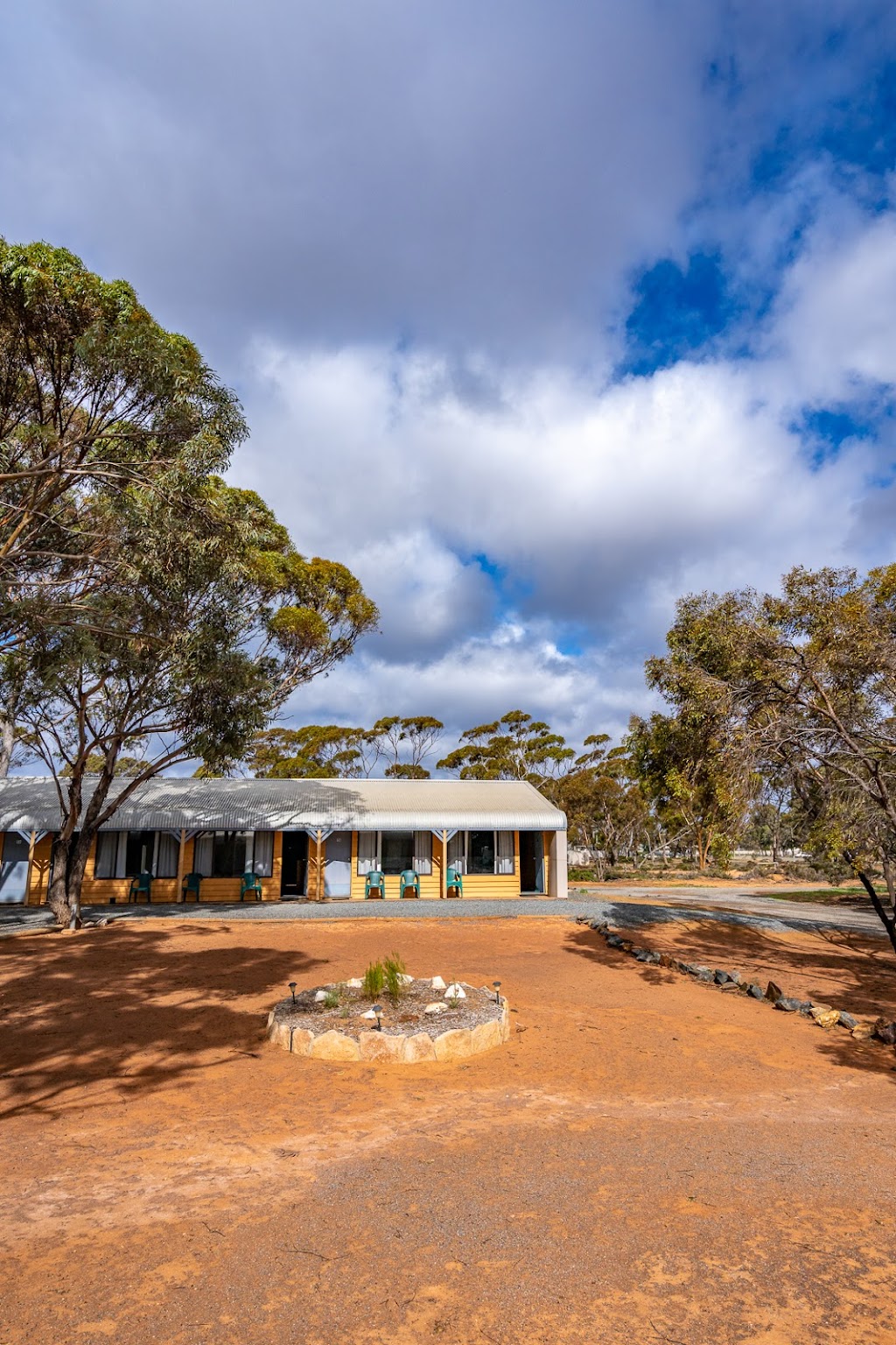Norseman Great Western Motel | Corner Prinsep and, McIvor St, Norseman WA 6443, Australia | Phone: (08) 9039 1633