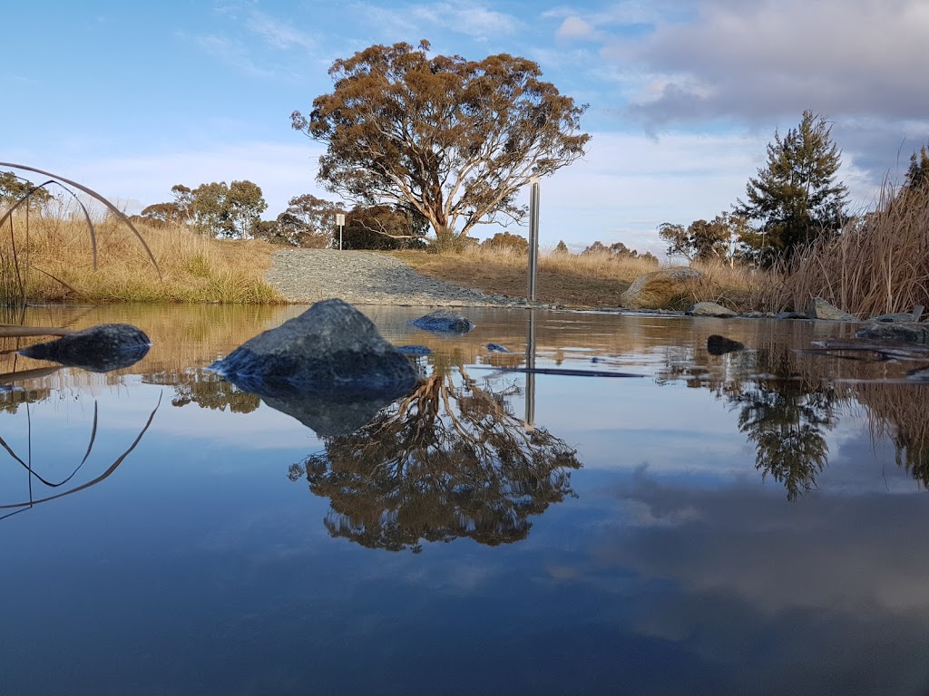 Amaroo Pond | park | Gungahlin ACT 2912, Australia