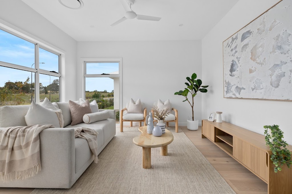 Elliott Hardie Homes (QLD) Pty Ltd | 7 Benson St, Spring Mountain QLD 4300, Australia | Phone: 1300 446 039