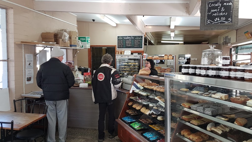 The Warburton Bakery | 3415 Warburton Hwy, Warburton VIC 3799, Australia | Phone: (03) 5900 0000