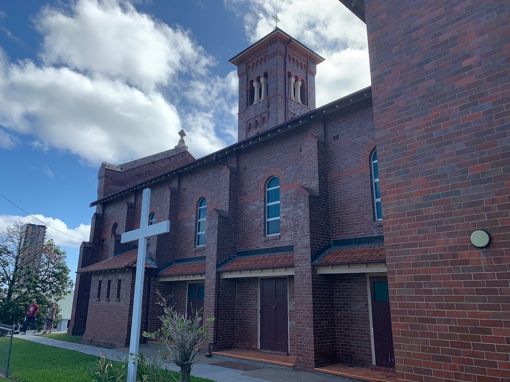 St. Augustines Catholic Church | Cnr McLean and, Tweed St, Coolangatta QLD 4225, Australia | Phone: (07) 5598 2165