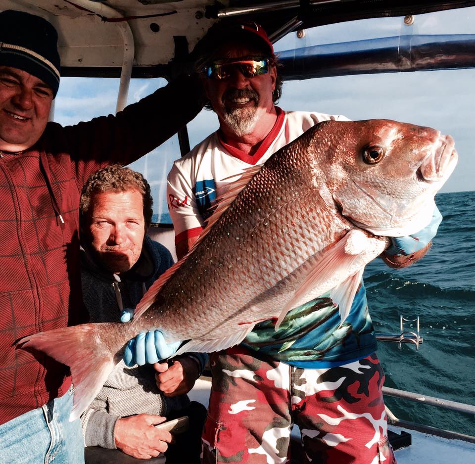 Pro Red Fishing Charters Melbourne | Marine Parade, Hastings VIC 3915, Australia | Phone: 0421 442 775