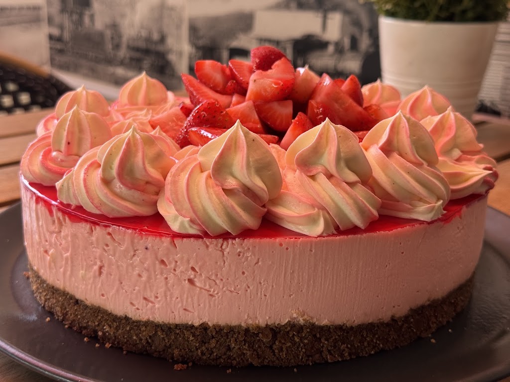 Cafe 121 Esk | 121 Ipswich St, Esk QLD 4312, Australia | Phone: (07) 5424 1154