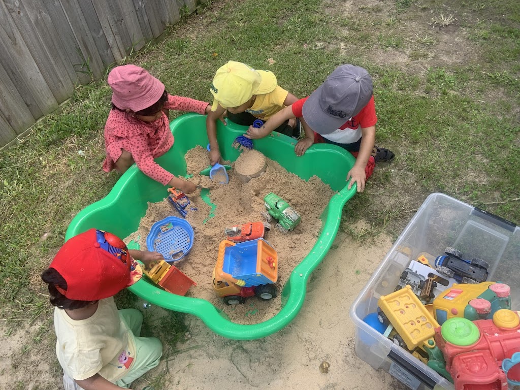 Nuthanas Family Day Care | 38 Braeside Cres, The Ponds NSW 2769, Australia | Phone: 0412 478 587