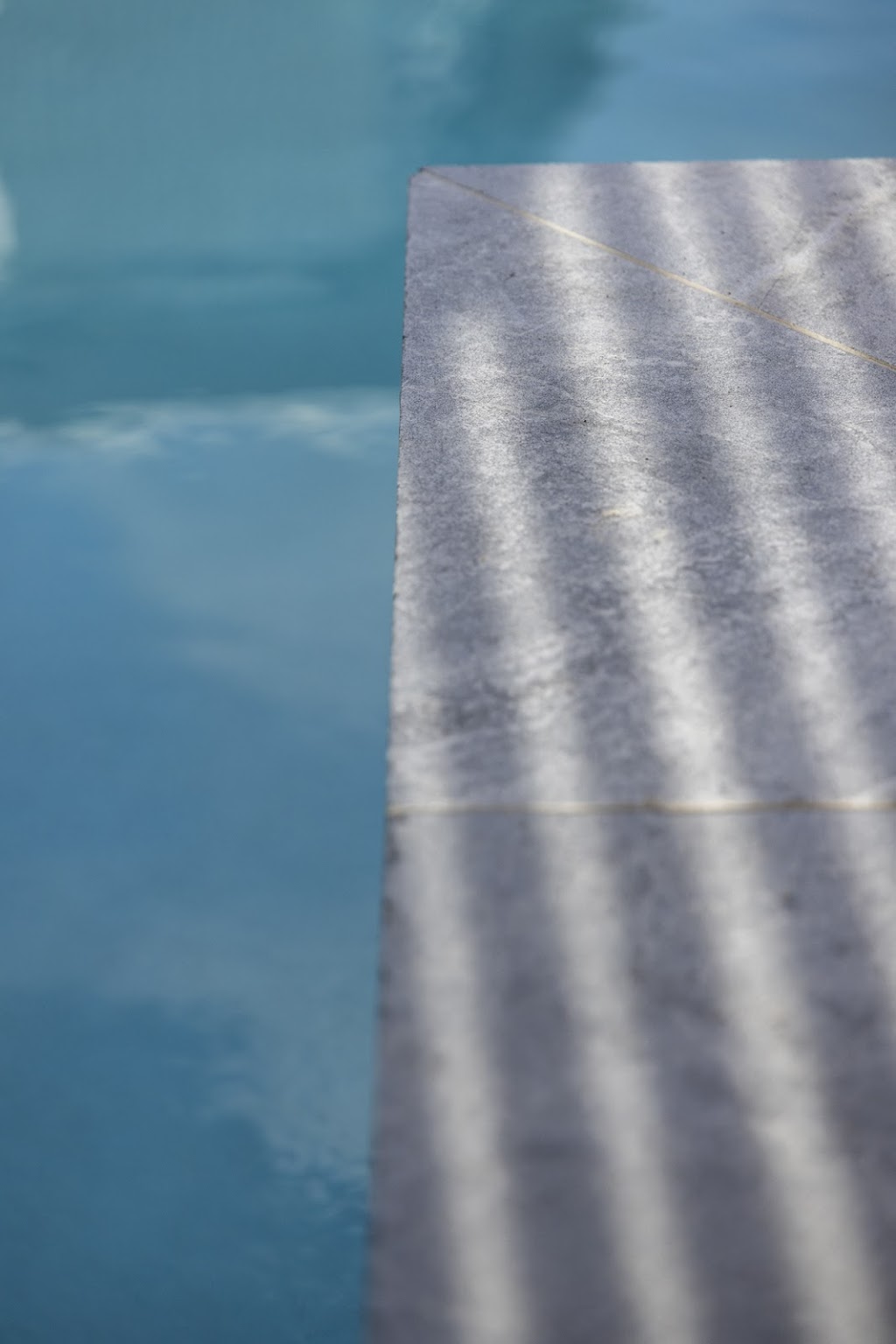 Dip Underwater Studio | 29 Pacific Dr, Swansea Heads NSW 2281, Australia | Phone: 0424 743 303