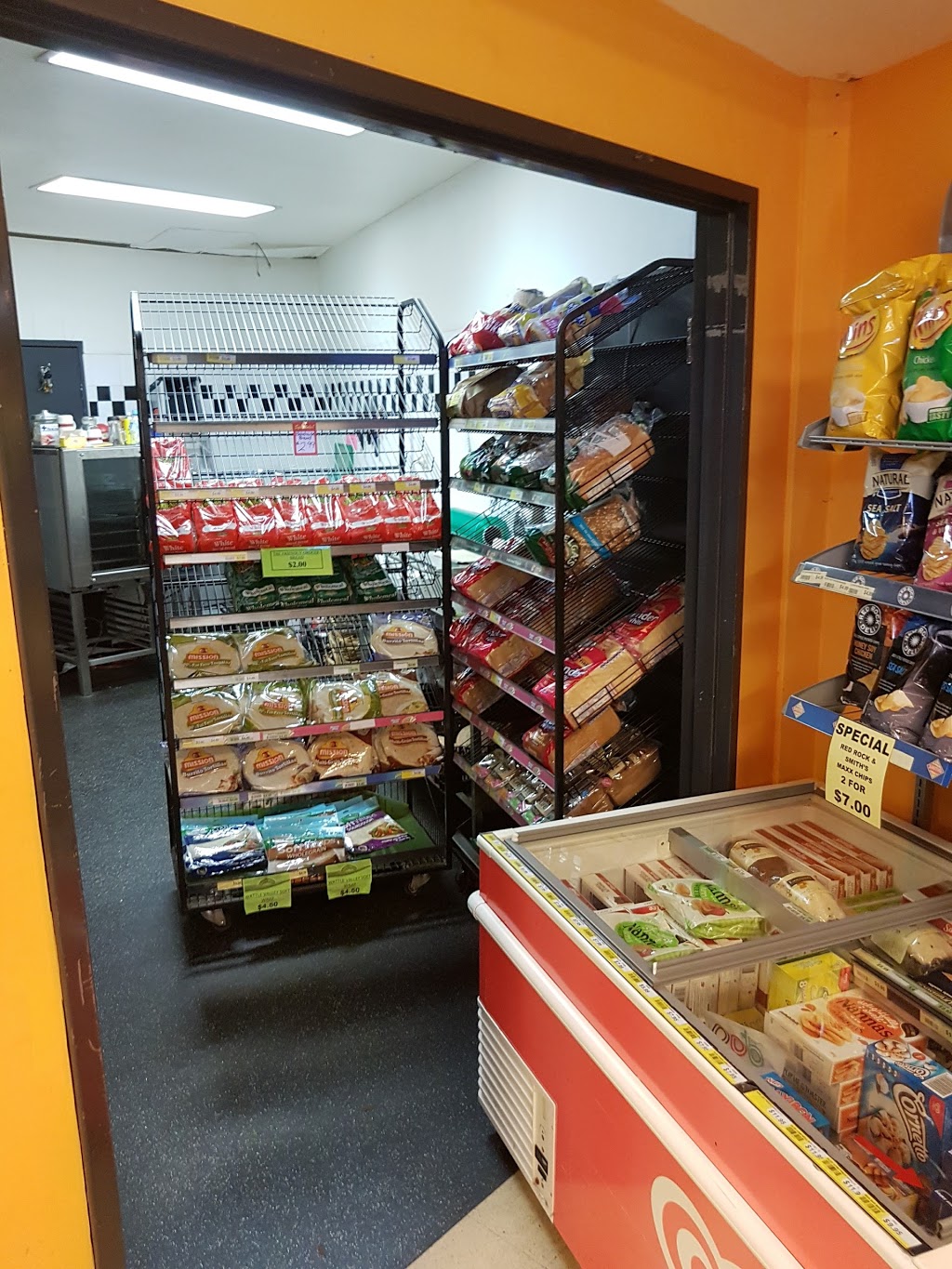 Yowie Bay Friendly Grocer | 52 Forest Rd, Miranda NSW 2228, Australia | Phone: (02) 9542 7277