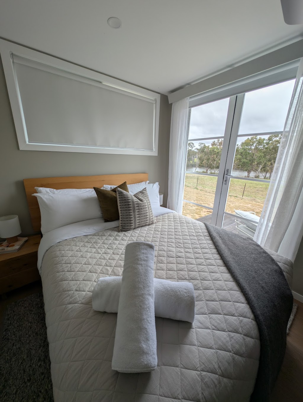 Rock Pool Park | 28064 New England Hwy, Ballandean QLD 4382, Australia | Phone: (07) 5641 0291