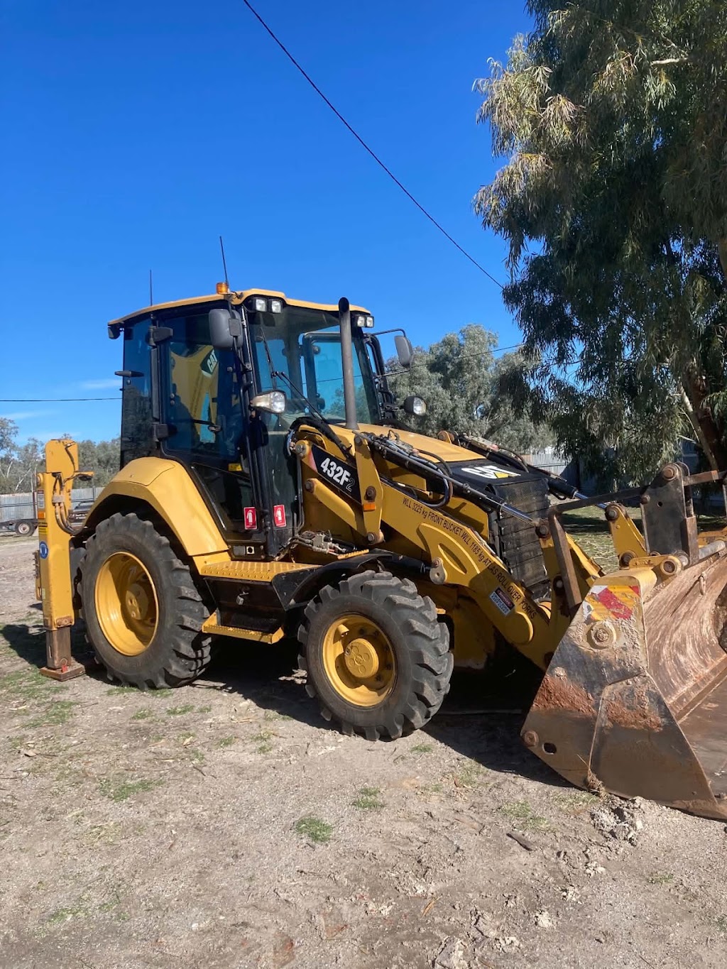 Smiths Earthmoving & Civil pty Ltd | 13 Adams St, Bourke NSW 2840, Australia | Phone: 0488 770 453