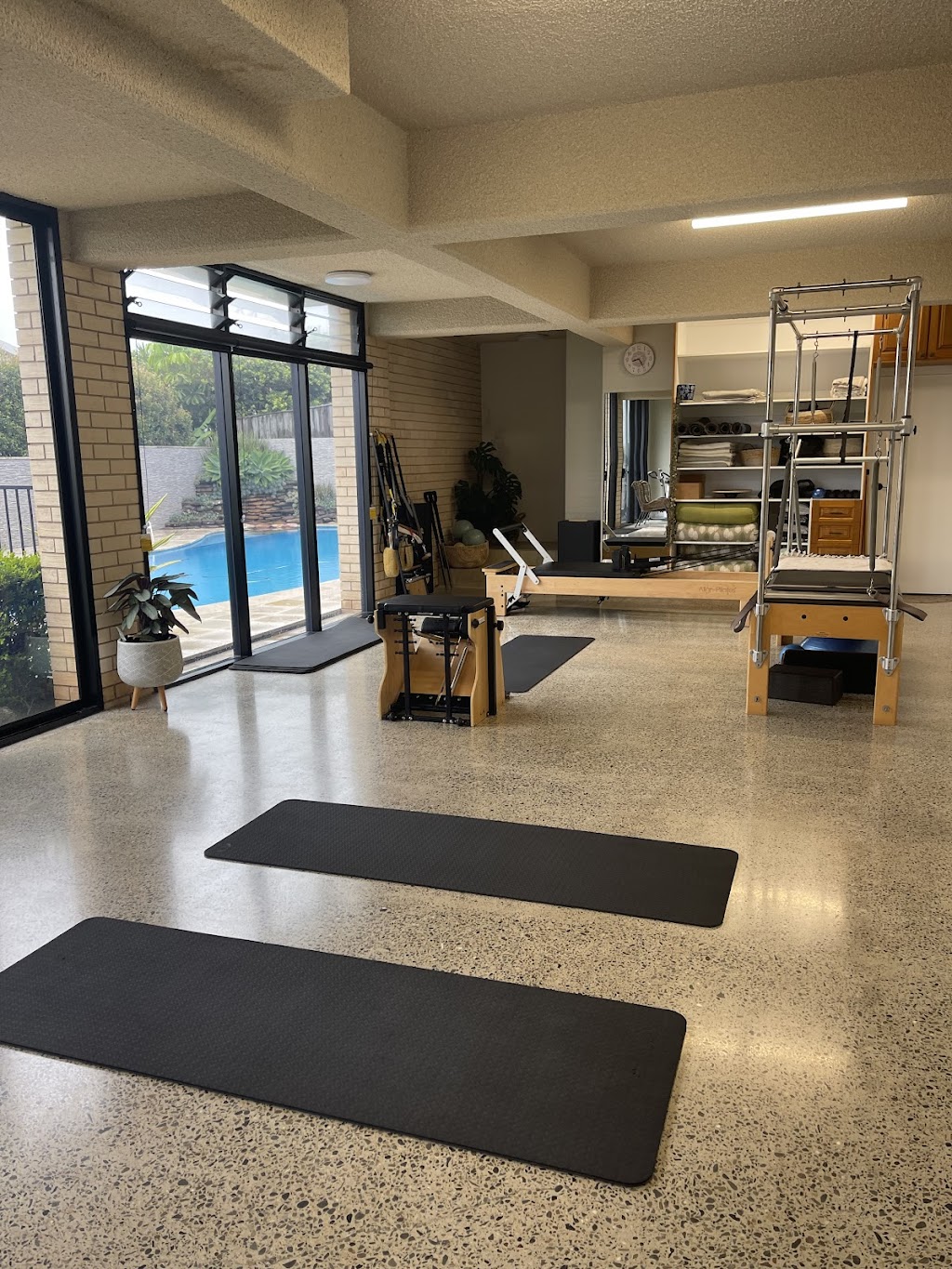 Flow Pilates Port Macquarie | gym | 36 Oceanview Terrace, Port Macquarie NSW 2444, Australia | 0417430610 OR +61 417 430 610