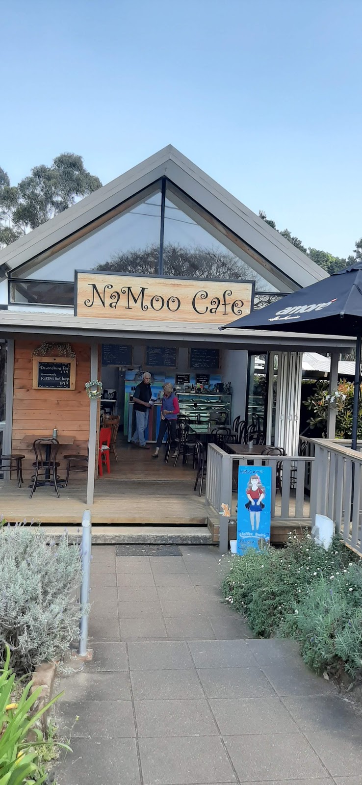 Cafe on Tamborine | cafe | 159 Long Rd, Tamborine Mountain QLD 4272, Australia | 0401757658 OR +61 401 757 658