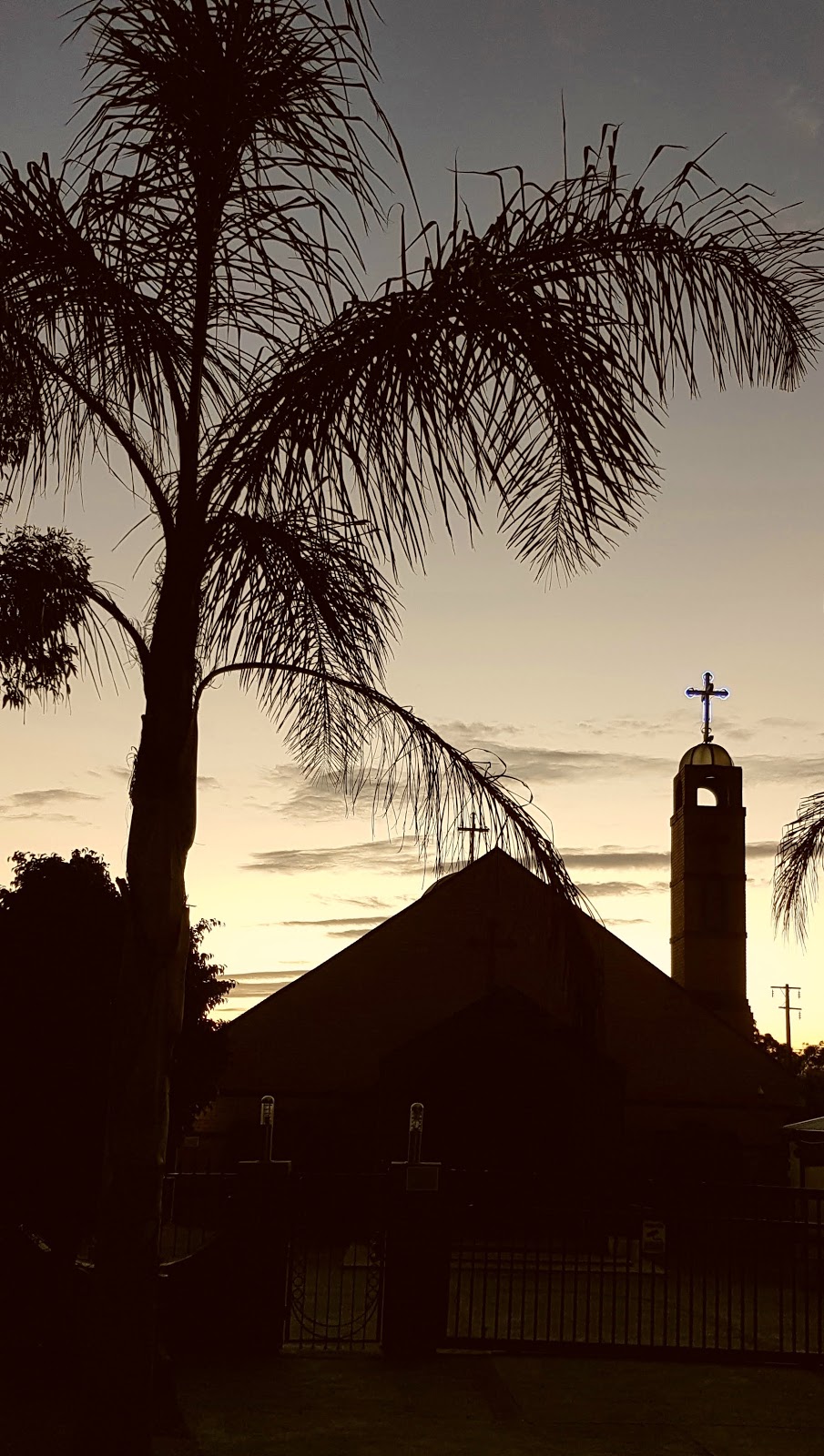 St Mary, St Bakhomios & St Shenouda Coptic Orthodox Church | church | 168 Bath Rd, Kirrawee NSW 2228, Australia | 0295459158 OR +61 2 9545 9158