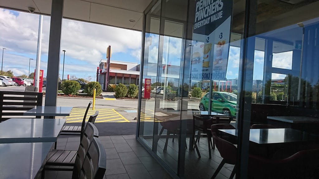 Hungry Jacks | restaurant | Joondalup Dr, Banksia Grove WA 6031, Australia | 0893065350 OR +61 8 9306 5350